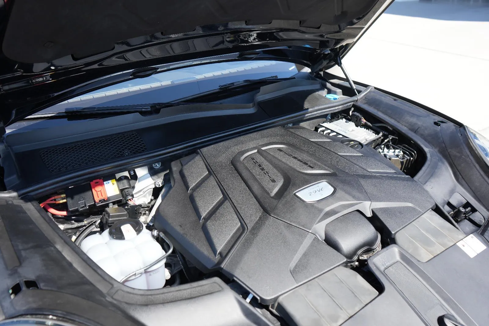 2021 Porsche Cayenne S - Photo 116