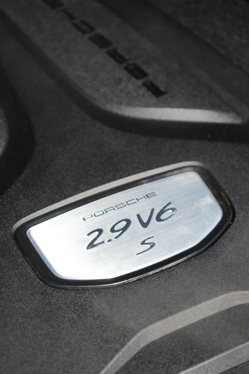 2021 Porsche Cayenne S - Photo 121