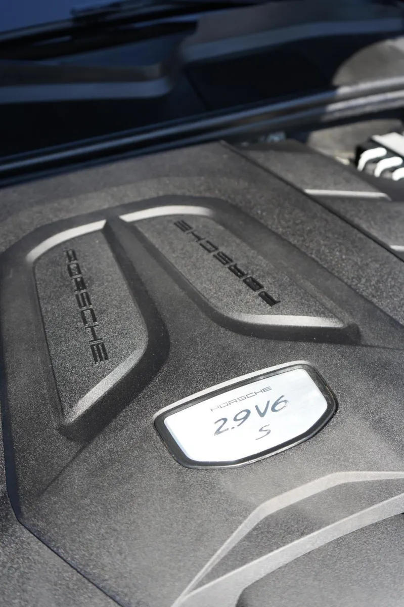 2021 Porsche Cayenne S - Photo 122
