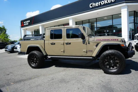More photos of 2020 Jeep Gladiator Rubicon at Cherokee Mitsubishi, GA