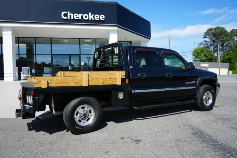 More photos of 2001 GMC Sierra 2500HD SLE at Cherokee Mitsubishi, GA