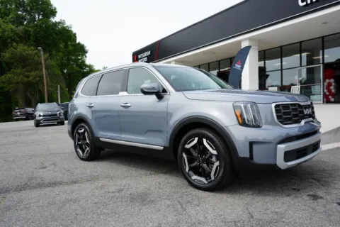 Another view of 2025 Kia Telluride S for sale in Canton, GA at Cherokee Mitsubishi