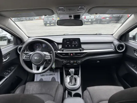 More photos of 2020 KIA FORTE LXS at Cherokee Mitsubishi, GA