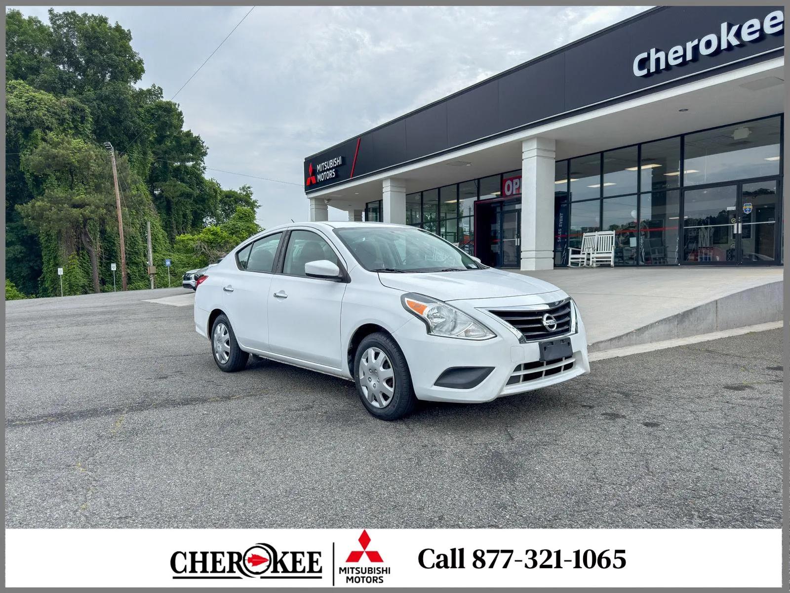 White 2019 Nissan Versa Sedan SV for sale in Canton, GA