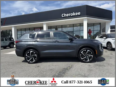 Photos of 2024 MITSUBISHI OUTLANDER SE FWD for sale in Canton, GA at Cherokee Mitsubishi