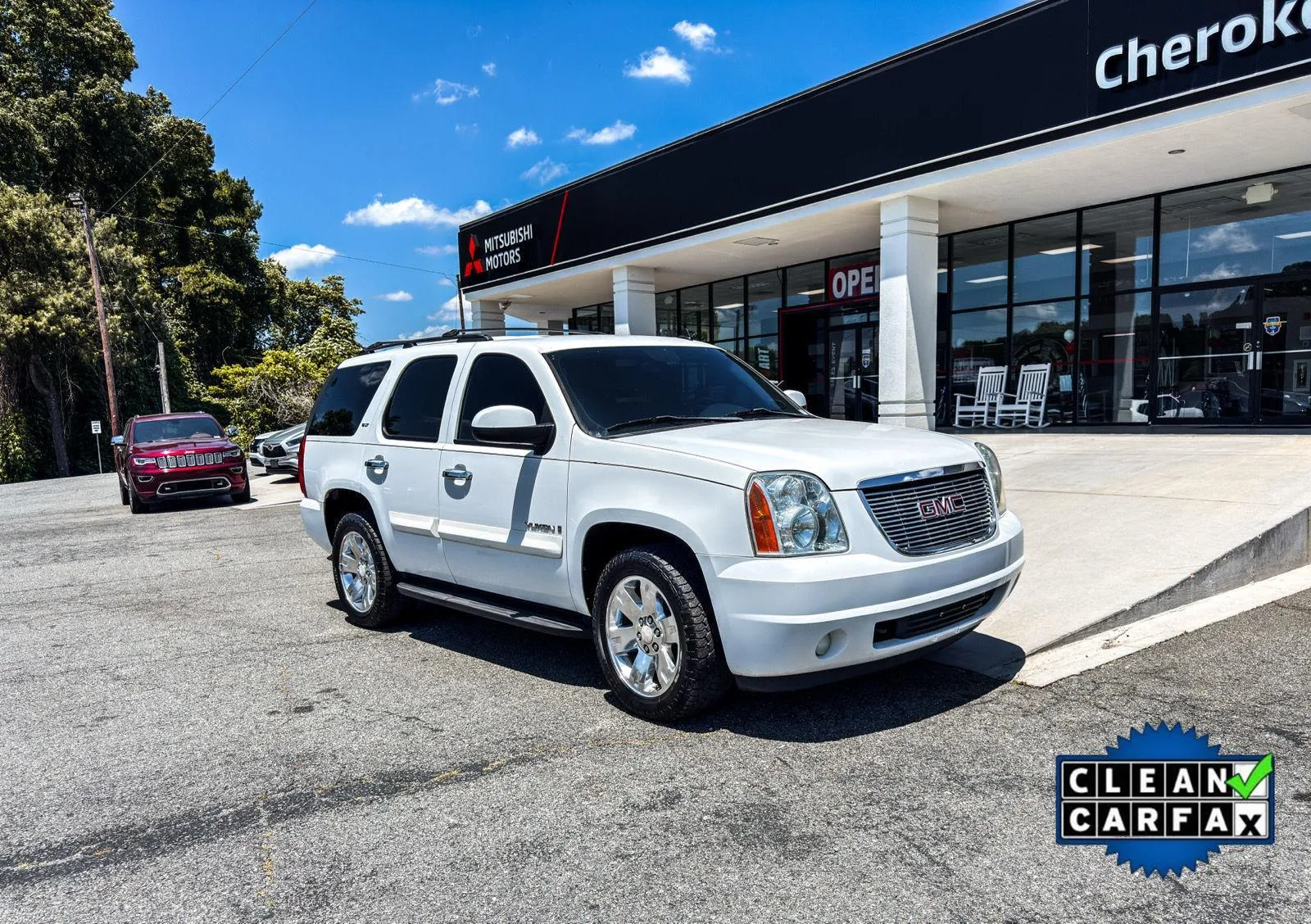 White 2009 GMC Yukon SLT w/4SA for sale in Canton, GA