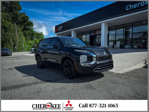 Black 2026 Mitsubishi Outlander LE for sale in Canton, GA