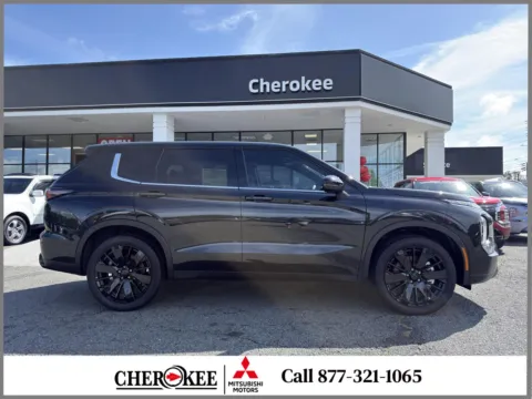 Photos of 2026 Mitsubishi Outlander LE for sale in Canton, GA at Cherokee Mitsubishi