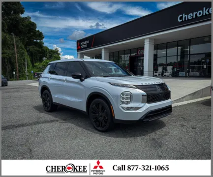White 2026 Mitsubishi Outlander LE for sale in Canton, GA