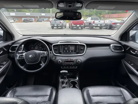 More photos of 2020 Kia Sorento EX V6 at Cherokee Mitsubishi, GA