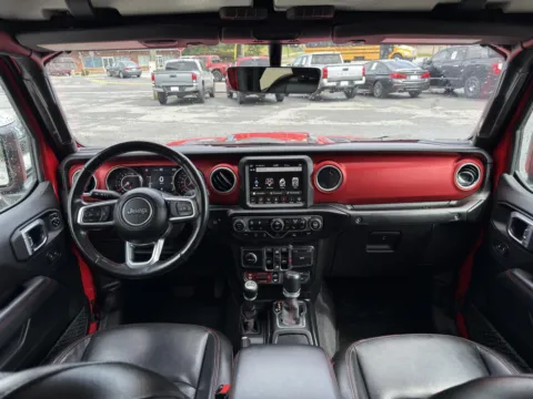 More photos of 2021 Jeep Gladiator Rubicon at Cherokee Mitsubishi, GA