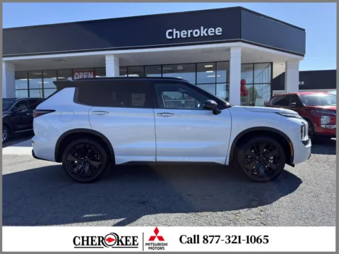 Photos of 2026 Mitsubishi Outlander Black Edition for sale in Canton, GA at Cherokee Mitsubishi