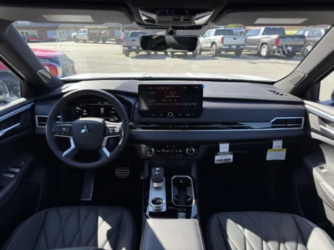 More photos of 2026 Mitsubishi Outlander Black Edition at Cherokee Mitsubishi, GA