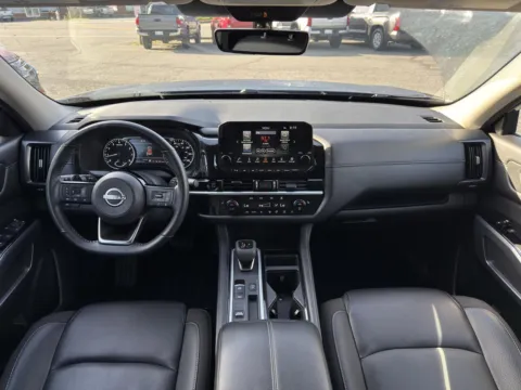 More photos of 2025 Nissan Pathfinder SL at Cherokee Mitsubishi, GA