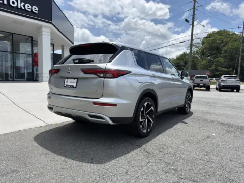 More photos of 2024 MITSUBISHI OUTLANDER SE S-AWC at Cherokee Mitsubishi, GA