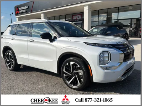 White 2024 Mitsubishi Outlander SEL for sale in Canton, GA