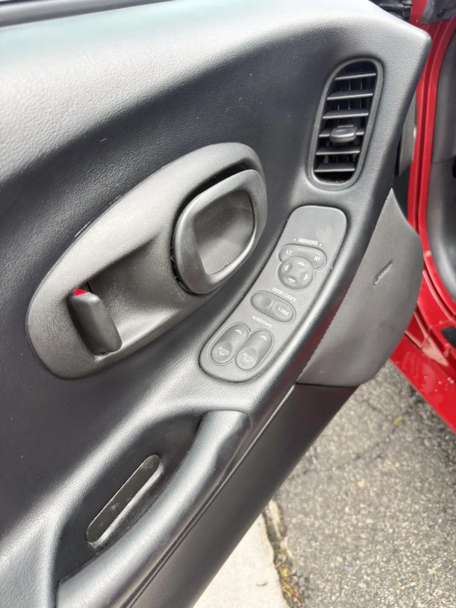 1999 Chevrolet Corvette Base - Photo 12