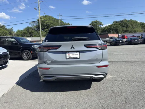 More photos of 2026 Mitsubishi Outlander SE at Cherokee Mitsubishi, GA