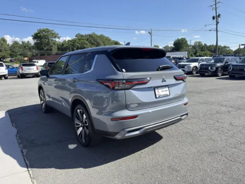 More photos of 2026 Mitsubishi Outlander SE at Cherokee Mitsubishi, GA