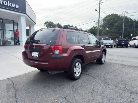 More photos of 2004 Mitsubishi Endeavor LS at Cherokee Mitsubishi, GA