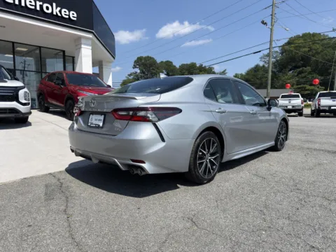 More photos of 2023 Toyota Camry SE at Cherokee Mitsubishi, GA