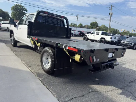 More photos of 2025 Chevrolet Silverado 3500 HD CC LT at Cherokee Mitsubishi, GA