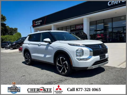 White 2024 Mitsubishi Outlander SE for sale in Canton, GA