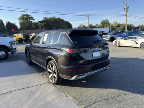 More photos of 2025 Mitsubishi Outlander SE at Cherokee Mitsubishi, GA