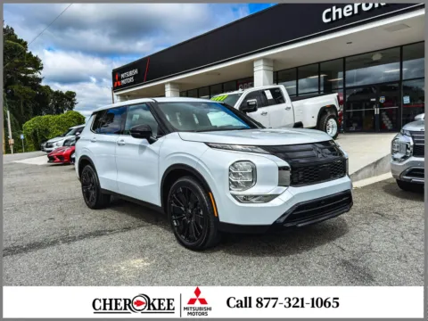 White 2026 Mitsubishi Outlander LE for sale in Canton, GA