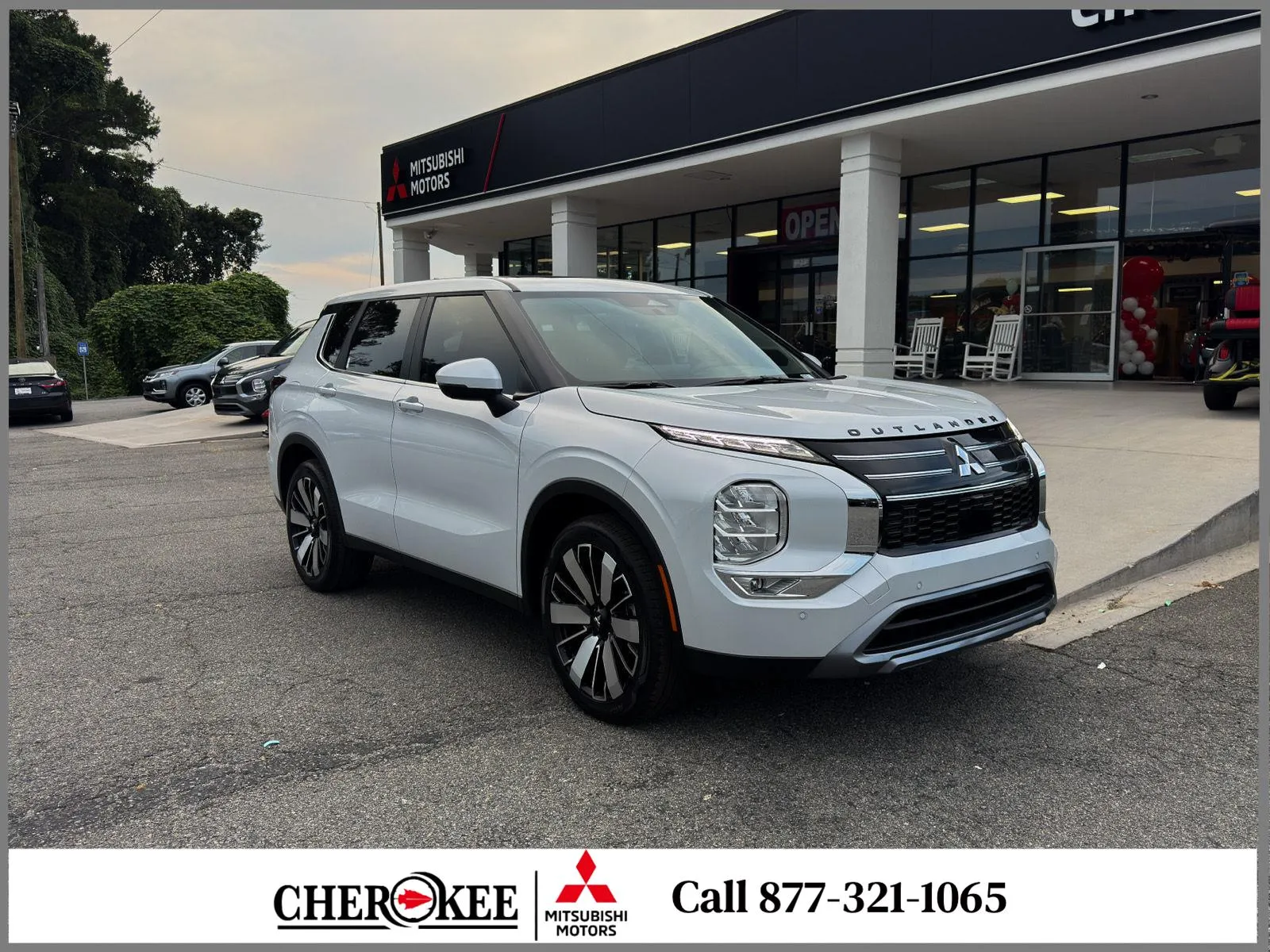 2026 Mitsubishi Outlander SE