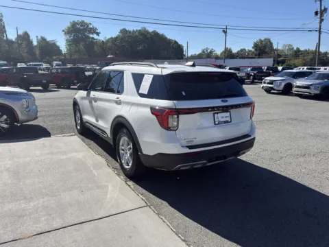 More photos of 2025 Ford Explorer Active at Cherokee Mitsubishi, GA