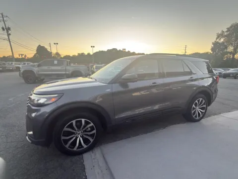 More photos of 2025 Ford Explorer ST-Line at Cherokee Mitsubishi, GA