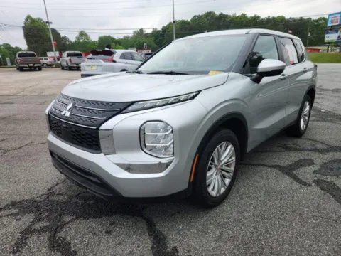 Silver 2024 Mitsubishi Outlander ES for sale in Canton, GA