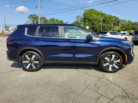 Photos of 2025 Mitsubishi Outlander SE for sale in Canton, GA at Cherokee Mitsubishi