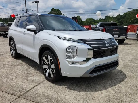 White 2025 Mitsubishi Outlander SEL for sale in Canton, GA