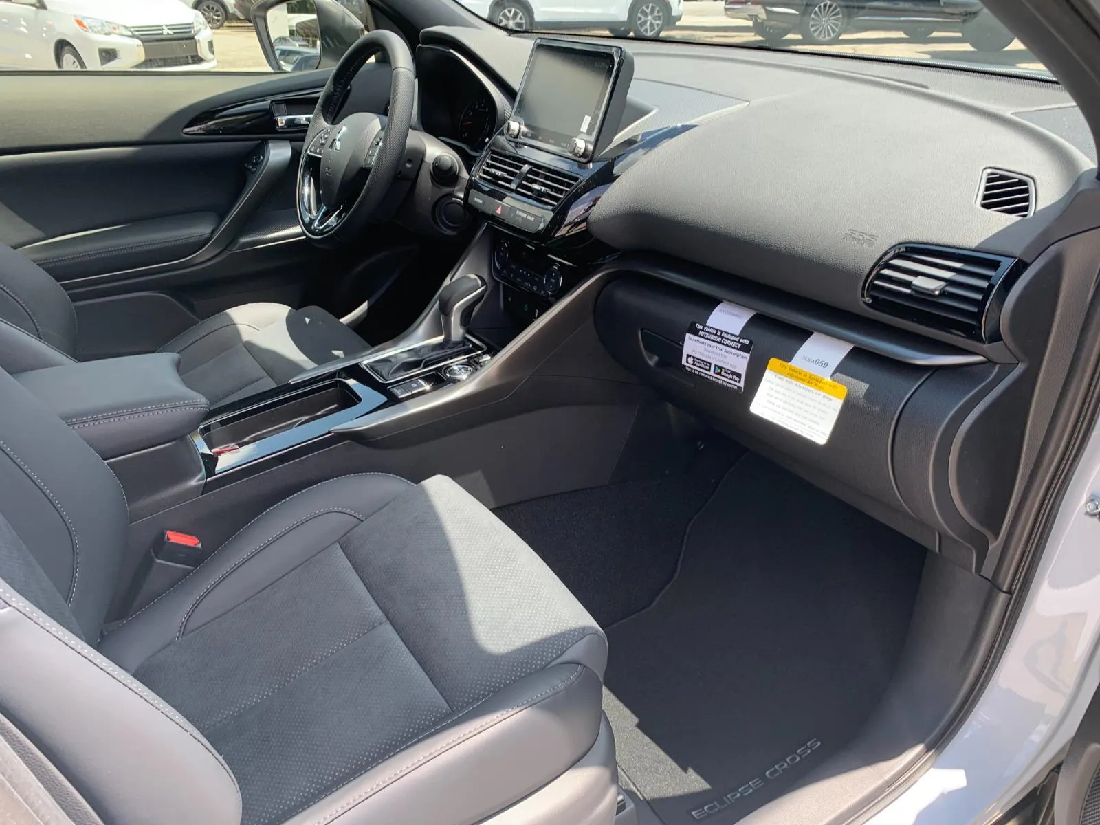 2025 Mitsubishi Eclipse Cross Black Edition - Photo 18