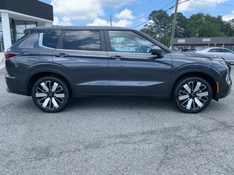 Gray 2025 Mitsubishi Outlander SE for sale in Canton, GA