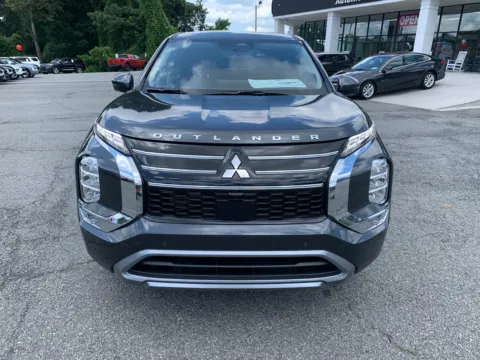 More photos of 2025 Mitsubishi Outlander SE at Cherokee Mitsubishi, GA