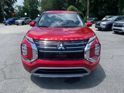 More photos of 2025 Mitsubishi Outlander SE at Cherokee Mitsubishi, GA