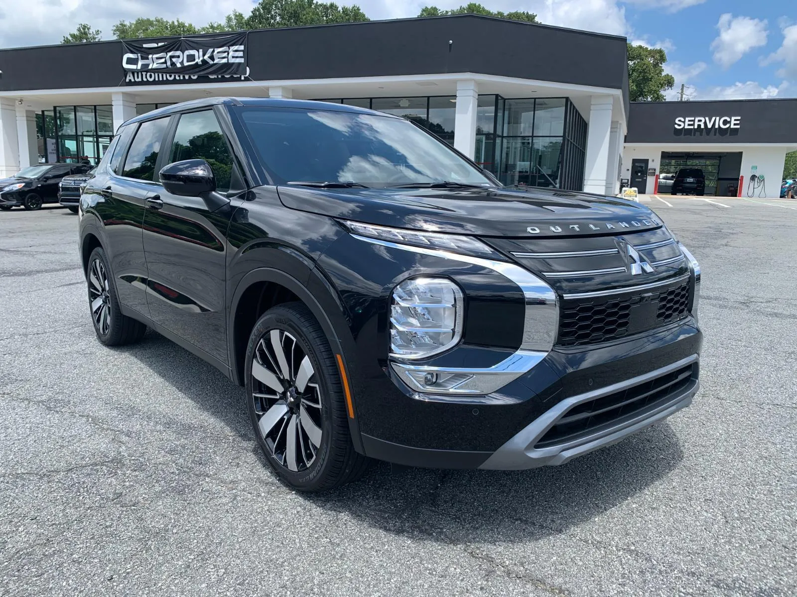 Black 2025 Mitsubishi Outlander SE for sale in Canton, GA