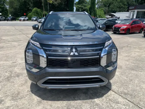 More photos of 2025 Mitsubishi Outlander SEL at Cherokee Mitsubishi, GA