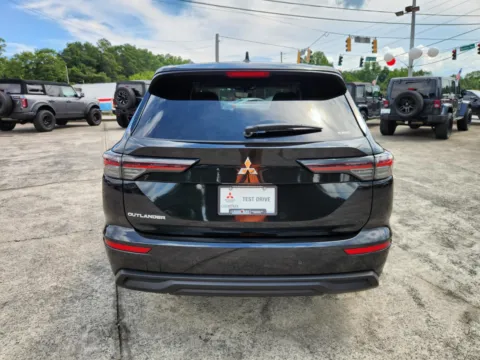 Another view of 2025 Mitsubishi Outlander ES for sale in Canton, GA at Cherokee Mitsubishi
