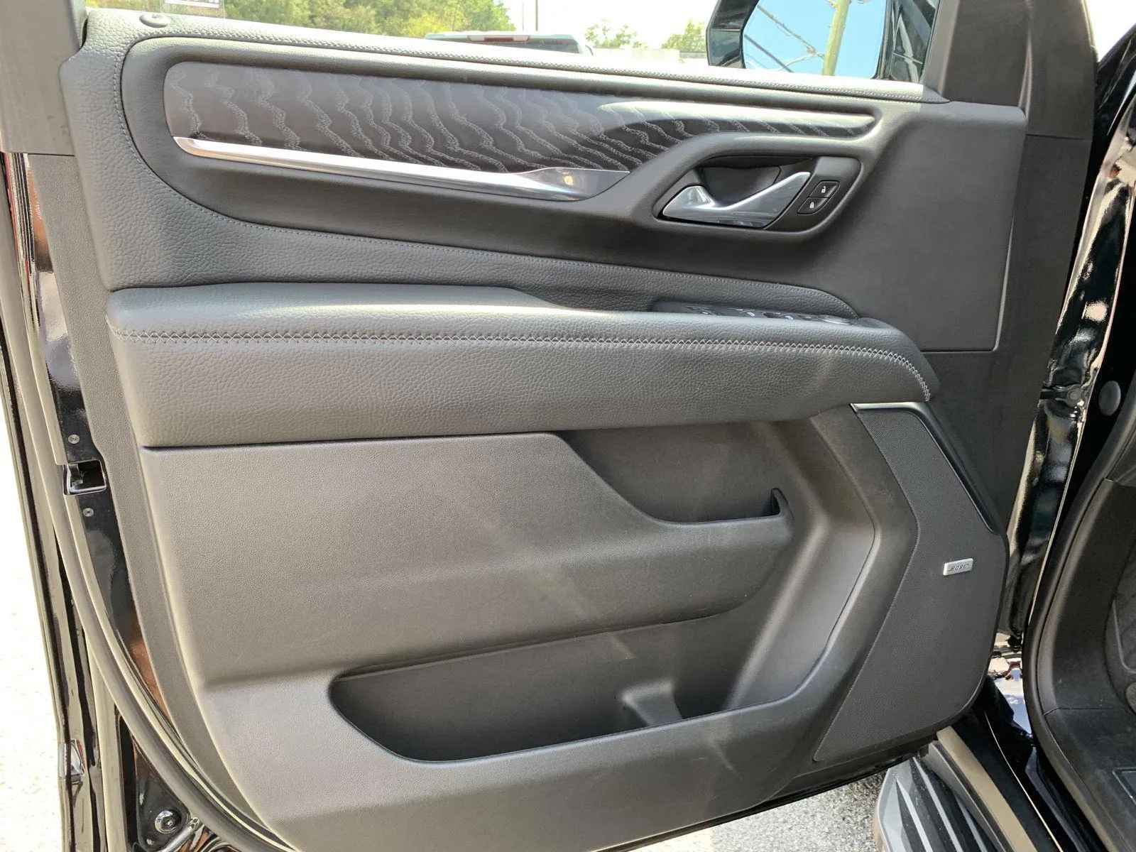 2023 GMC Yukon Denali - Photo 9