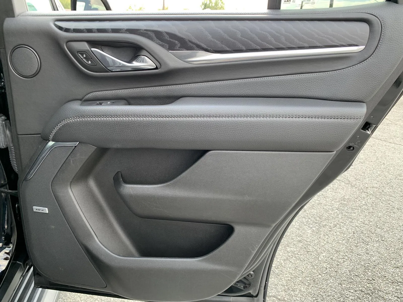 2023 GMC Yukon Denali - Photo 41