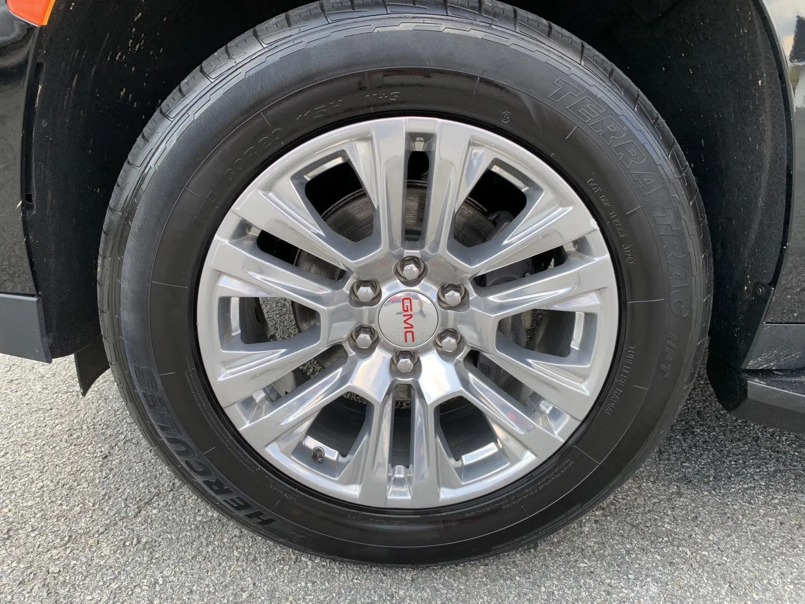 2023 GMC Yukon Denali - Photo 48