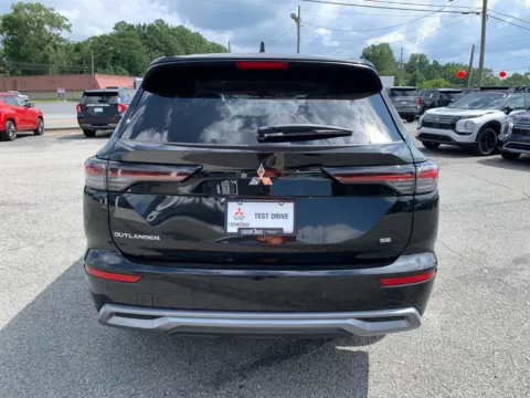 Another view of 2025 Mitsubishi Outlander SE for sale in Canton, GA at Cherokee Mitsubishi