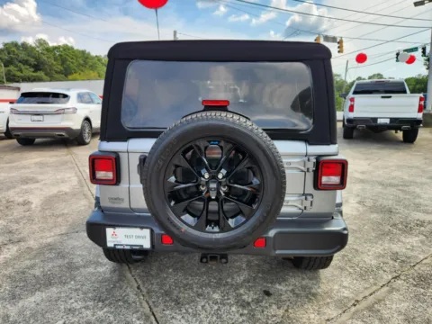 More photos of 2018 Jeep Wrangler Unlimited Sahara at Cherokee Mitsubishi, GA
