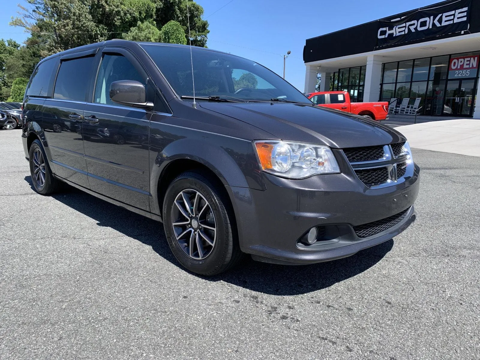 2017 Dodge Grand Caravan SXT for sale in Canton, GA
