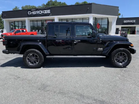 More photos of 2021 Jeep Gladiator Overland at Cherokee Mitsubishi, GA