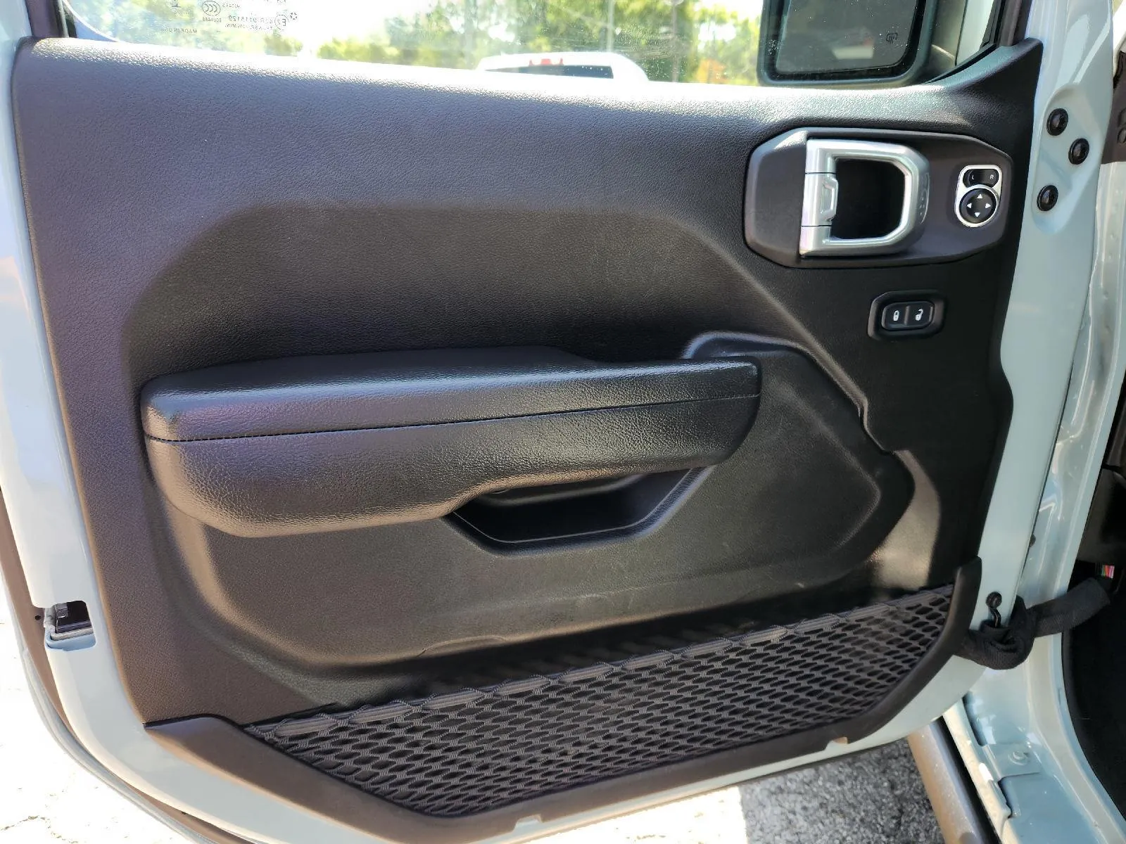 2024 Jeep Wrangler 4-Door Rubicon - Photo 13